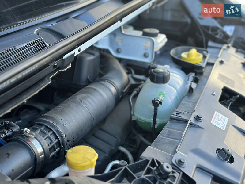 Грузовой фургон Renault Trafic 2022 в Виннице фото 28 Грузовой фургон Renault Trafic 2022 в Виннице