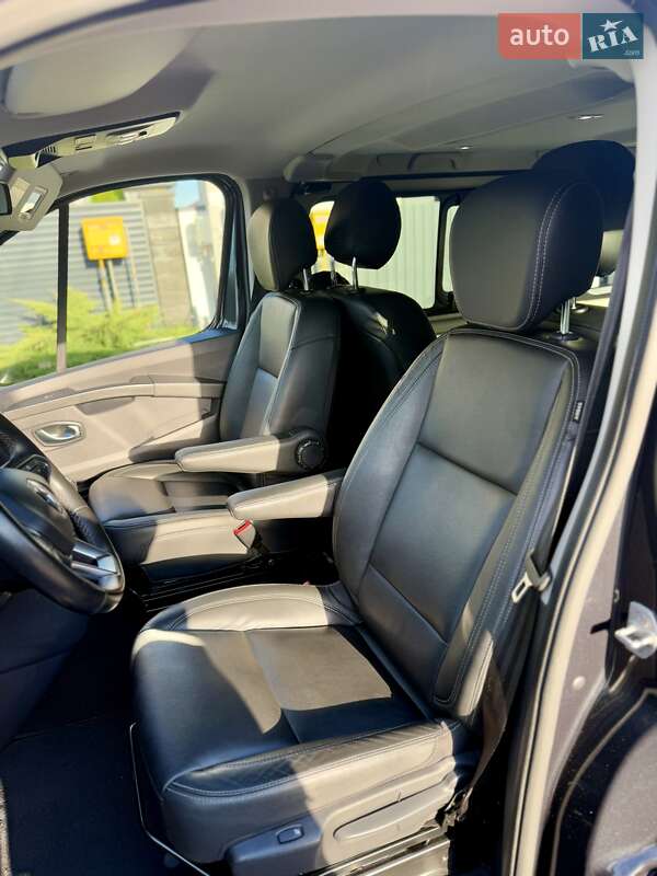 Минивэн Renault Trafic 2022 в Киеве фото 61 Минивэн Renault Trafic 2022 в Киеве