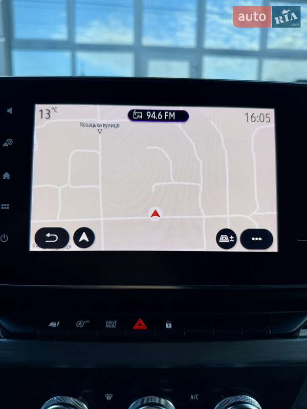 Минивэн Renault Trafic 2022 в Киеве фото 107 Минивэн Renault Trafic 2022 в Киеве