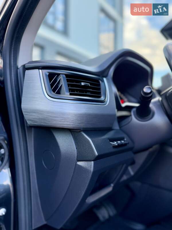 Минивэн Renault Trafic 2022 в Киеве фото 111 Минивэн Renault Trafic 2022 в Киеве