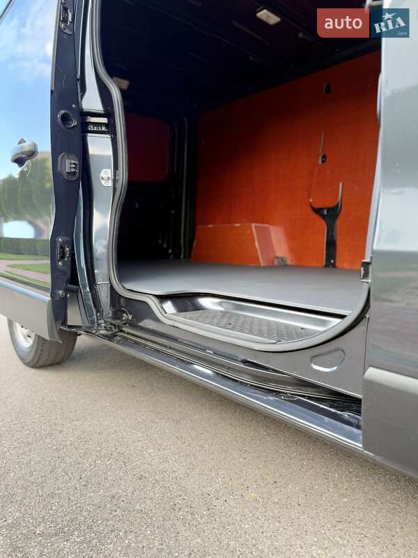 Грузовой фургон Renault Trafic 2023 в Киеве фото 48 Грузовой фургон Renault Trafic 2023 в Киеве