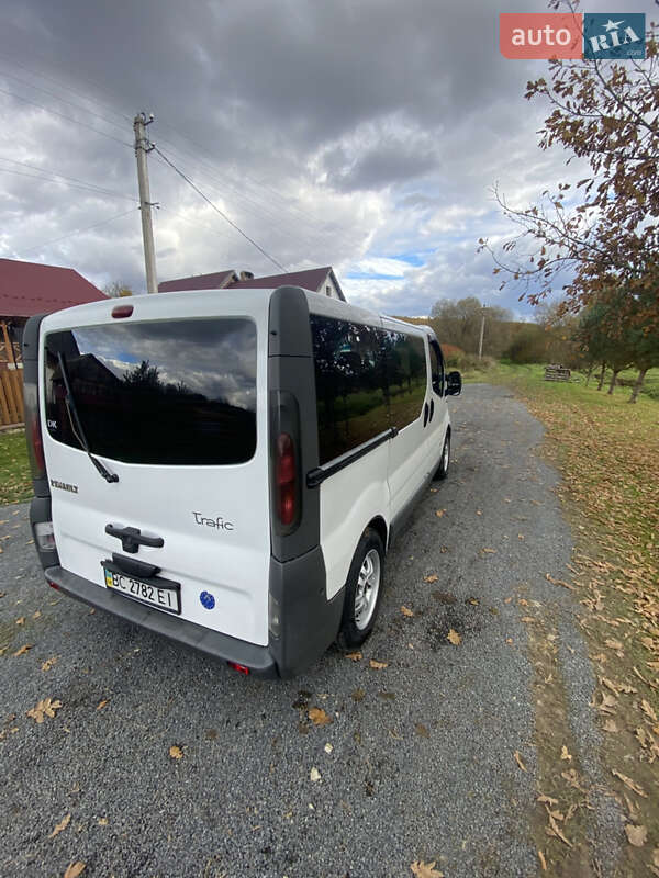 Минивэн Renault Trafic 2005 в Перемышлянах фото 4 Минивэн Renault Trafic 2005 в Перемышлянах