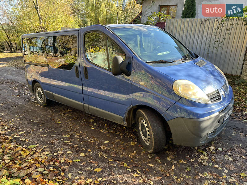Мінівен Renault Trafic 2008 в Тернополі