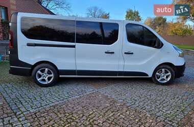 Минивэн Renault Trafic 2021 в 