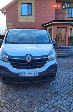 Минивэн Renault Trafic 2021 в 