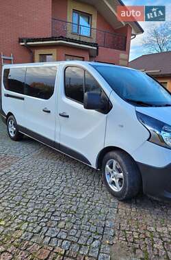 Минивэн Renault Trafic 2021 в 