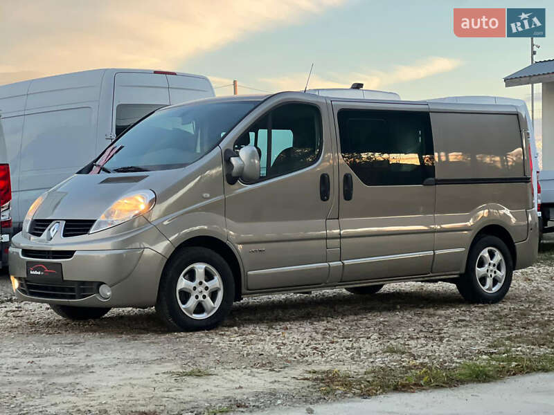 Минивэн Renault Trafic 2012 в Львове