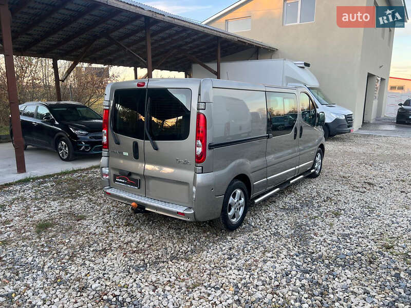 Минивэн Renault Trafic 2012 в Львове