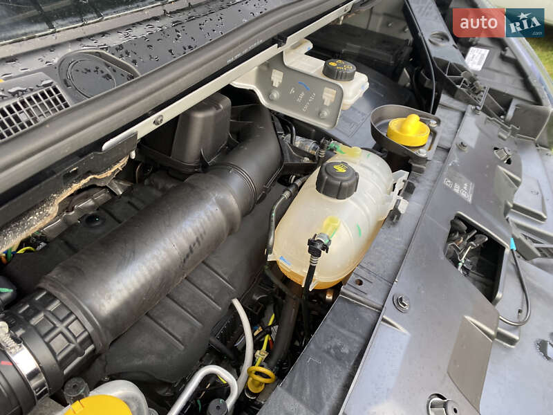 Вантажний фургон Renault Trafic 2021 в Дубні