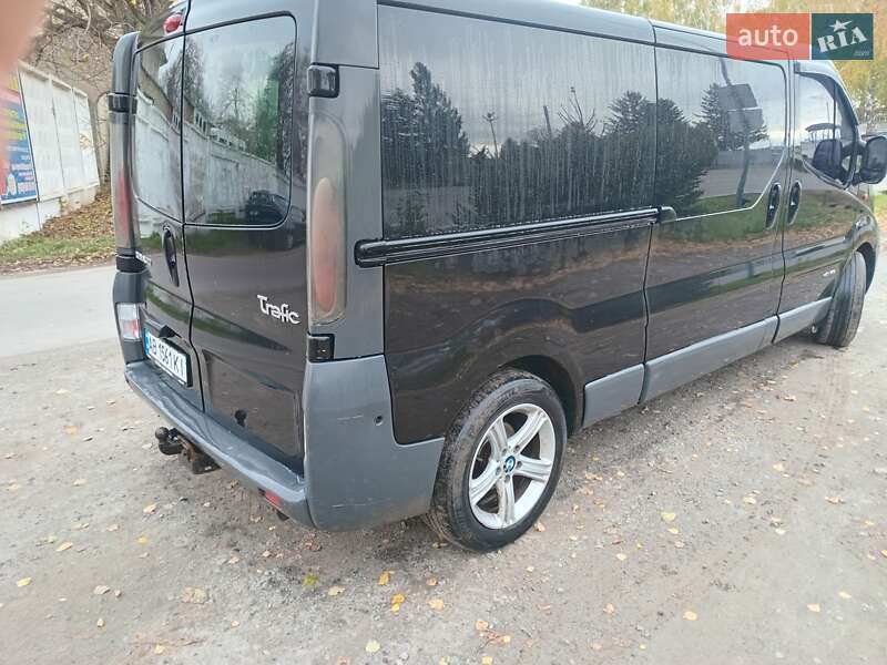 Мінівен Renault Trafic 2005 в Вінниці