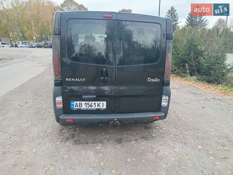 Мінівен Renault Trafic 2005 в Вінниці