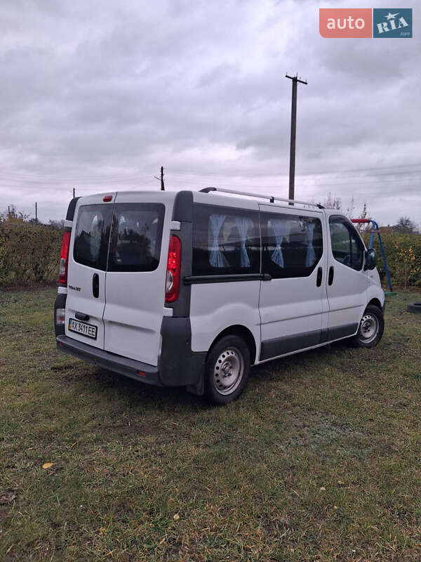 Мінівен Renault Trafic 2009 в Валках фото 4 Мінівен Renault Trafic 2009 в Валках