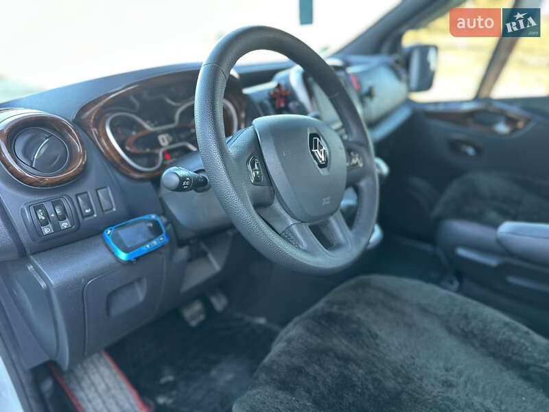 Мінівен Renault Trafic 2020 в Коломиї