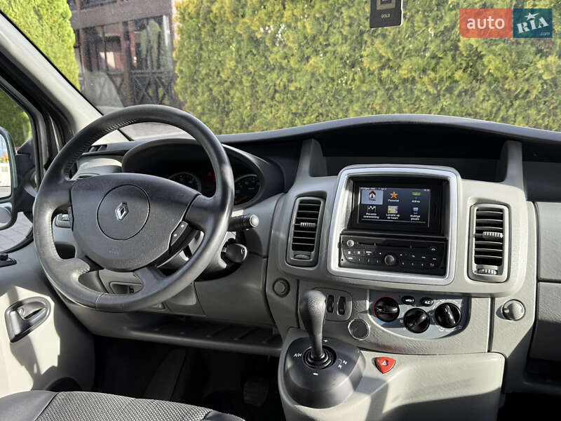 Мінівен Renault Trafic 2014 в Стрию