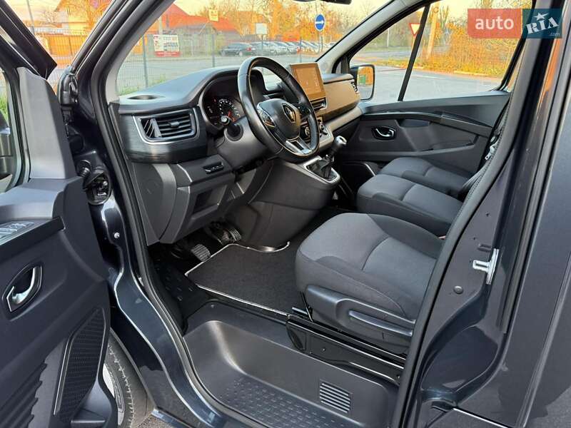 Минивэн Renault Trafic 2022 в Умани