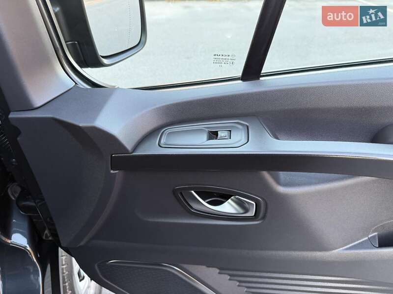 Минивэн Renault Trafic 2022 в Умани