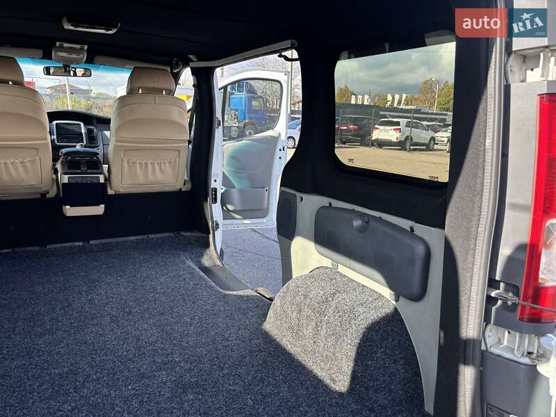 Минивэн Renault Trafic 2010 в Белой Церкви