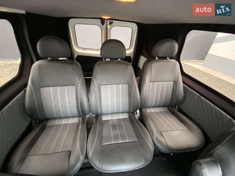 Грузовой фургон Renault Trafic 2015 в Ковеле фото 43 Грузовой фургон Renault Trafic 2015 в Ковеле