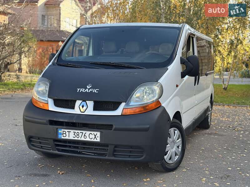 Мінівен Renault Trafic 2005 в Одесі