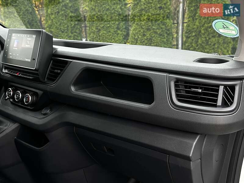 Грузовой фургон Renault Trafic 2022 в Ровно