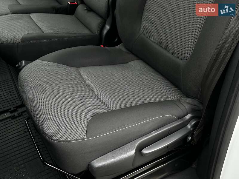 Грузовой фургон Renault Trafic 2022 в Ровно