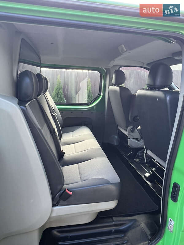 Минивэн Renault Trafic 2013 в Дубно