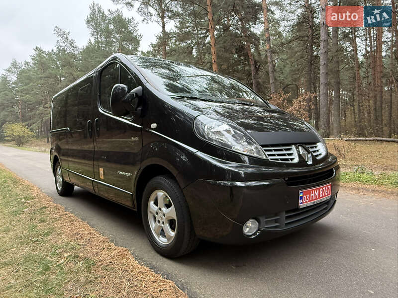 Мінівен Renault Trafic 2013 в Києві