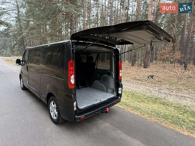 Мінівен Renault Trafic 2013 в Києві