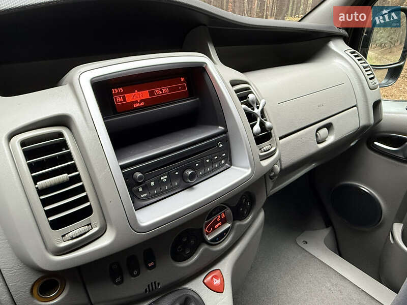 Мінівен Renault Trafic 2013 в Києві