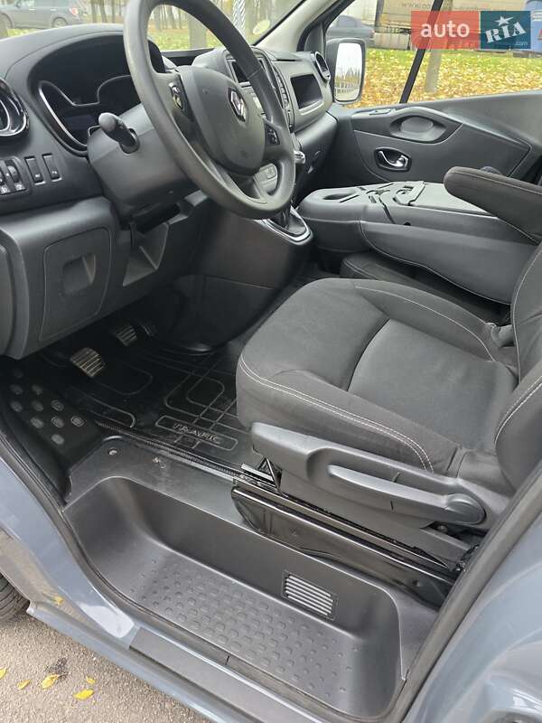 Минивэн Renault Trafic 2021 в Умани фото 22 Минивэн Renault Trafic 2021 в Умани