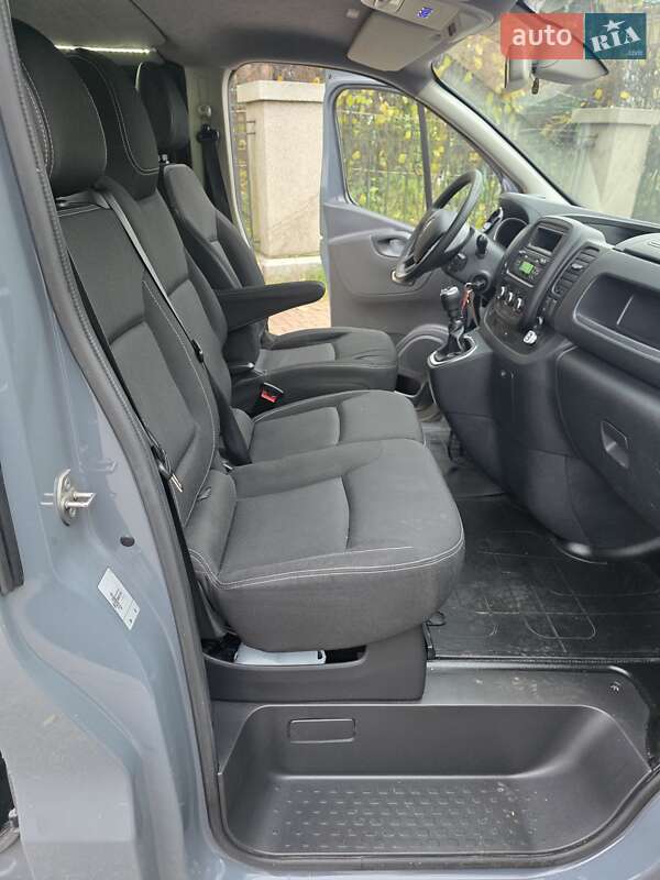 Минивэн Renault Trafic 2021 в Умани фото 24 Минивэн Renault Trafic 2021 в Умани