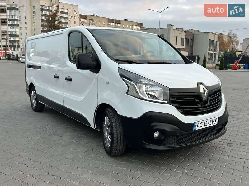 Грузовой фургон Renault Trafic 2017 в Луцке