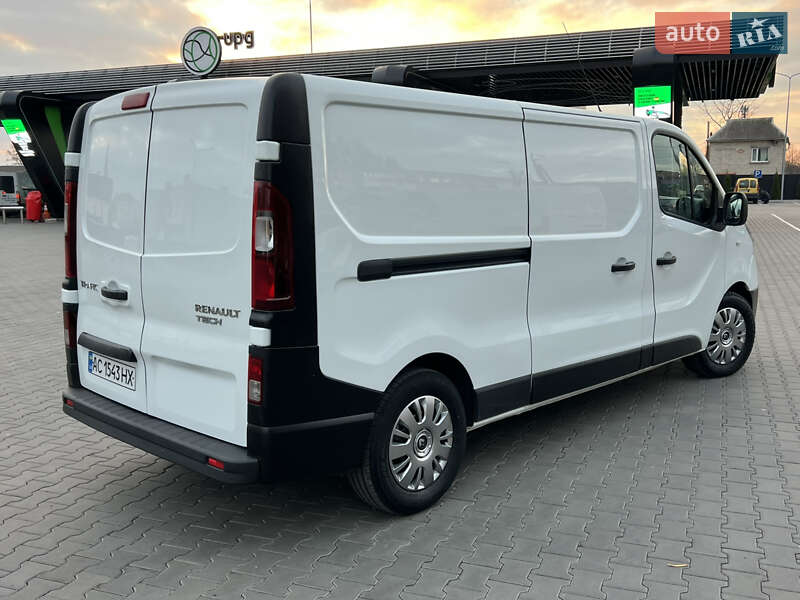 Грузовой фургон Renault Trafic 2017 в Луцке