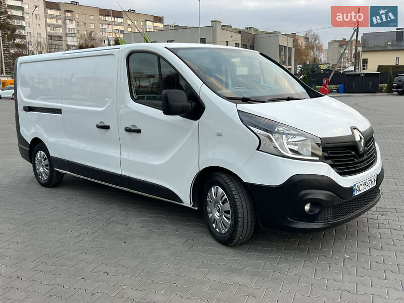 Грузовой фургон Renault Trafic 2017 в Луцке