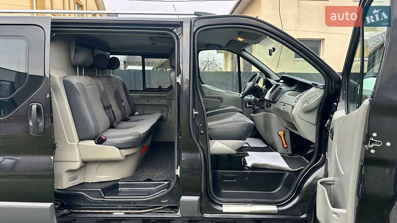 Мінівен Renault Trafic 2011 в Дубні фото 10 Мінівен Renault Trafic 2011 в Дубні