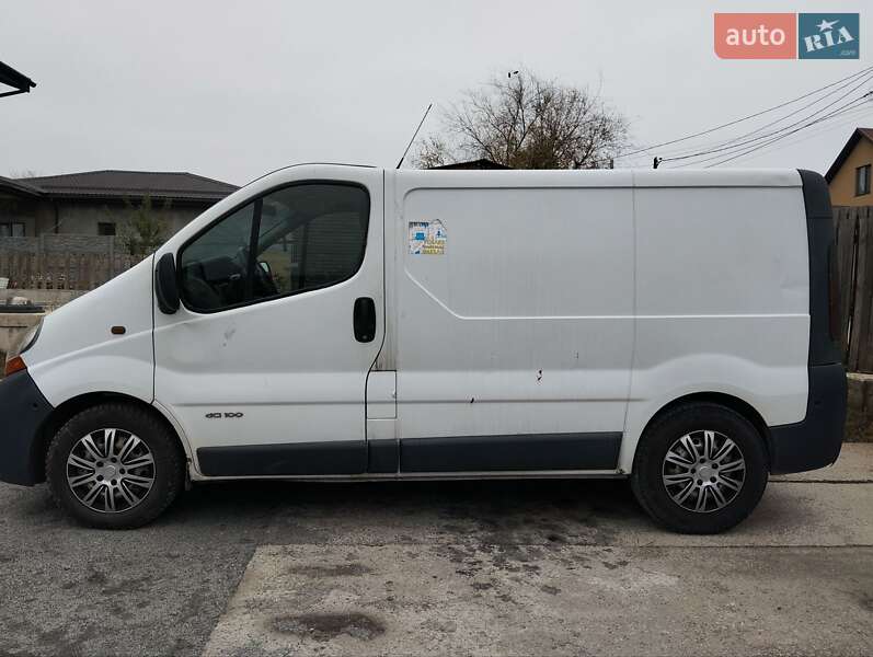 Минивэн Renault Trafic 2006 в Днепре