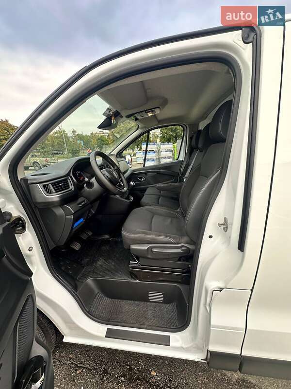 Грузовой фургон Renault Trafic 2022 в Киеве