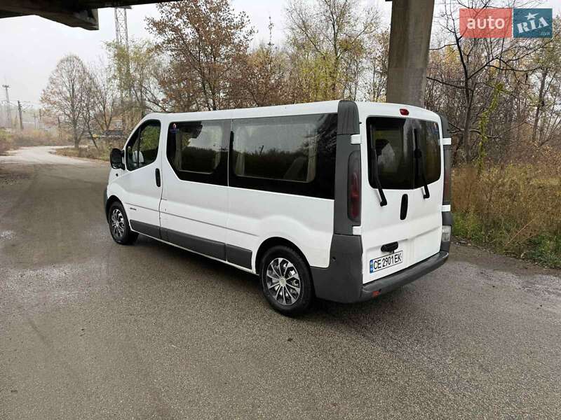 Минивэн Renault Trafic 2006 в Днепре