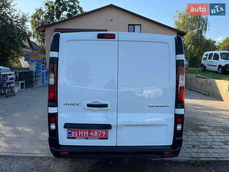 Вантажний фургон Renault Trafic 2020 в Дубні