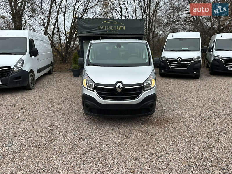 Вантажний фургон Renault Trafic 2021 в Рівному