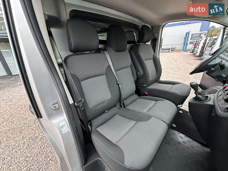 Вантажний фургон Renault Trafic 2021 в Рівному