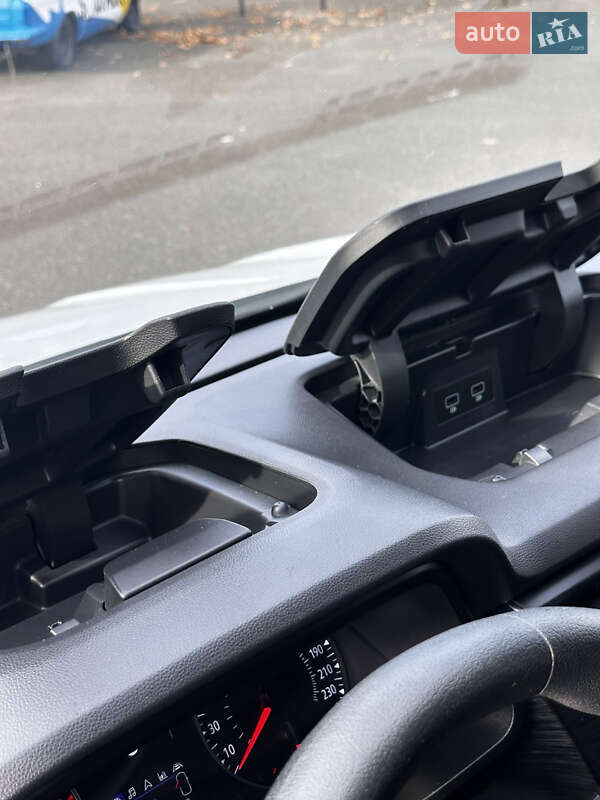 Минивэн Renault Trafic 2022 в Киеве фото 13 Минивэн Renault Trafic 2022 в Киеве
