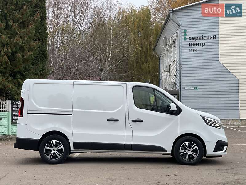 Грузовой фургон Renault Trafic 2022 в Дубно