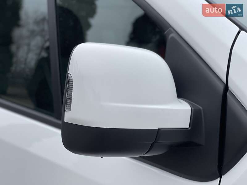 Грузовой фургон Renault Trafic 2022 в Дубно