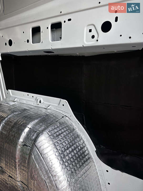 Минивэн Renault Trafic 2022 в Киеве фото 51 Минивэн Renault Trafic 2022 в Киеве