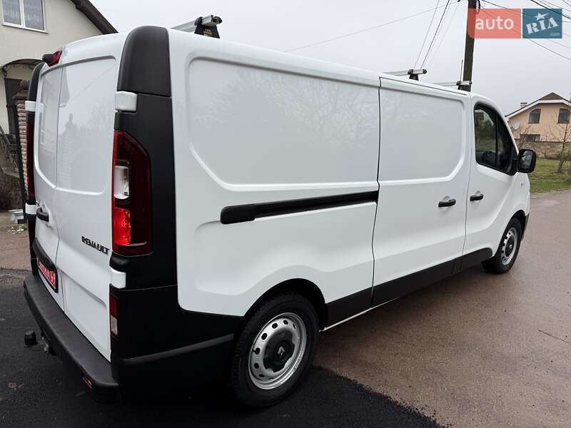 Вантажний фургон Renault Trafic 2020 в Житомирі
