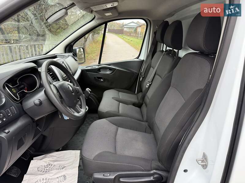 Вантажний фургон Renault Trafic 2020 в Житомирі