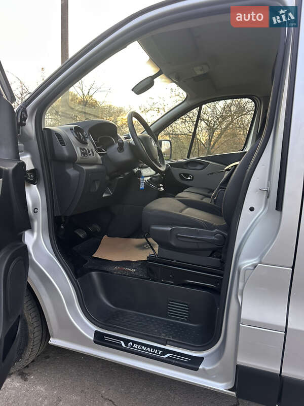 Минивэн Renault Trafic 2019 в Дубно фото 15 Минивэн Renault Trafic 2019 в Дубно