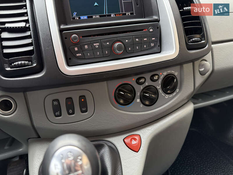 Минивэн Renault Trafic 2013 в Тернополе