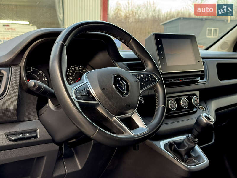 Минивэн Renault Trafic 2021 в Дубно